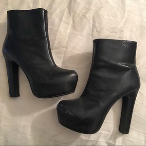 H&M Platform Heeled Boots US Size 7